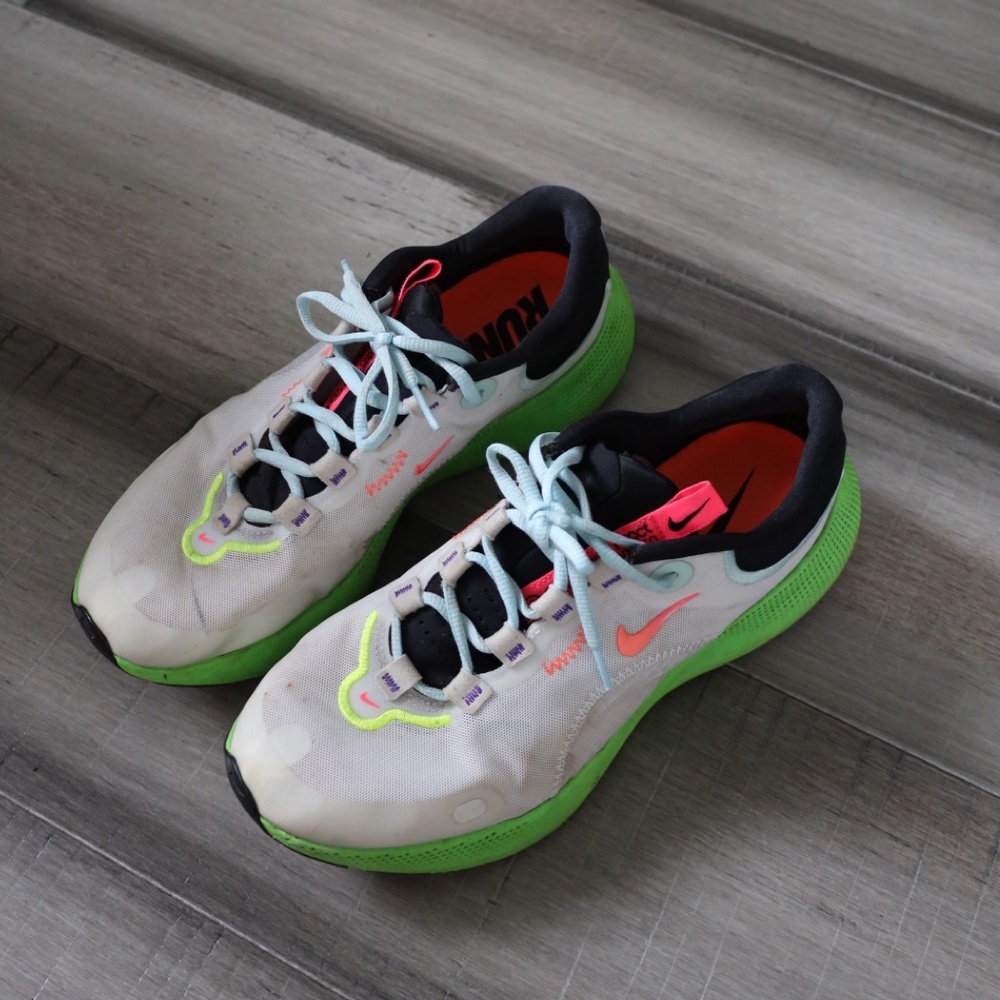 Women’s Nike React Escape Run Running Shoe, Size … - image 4